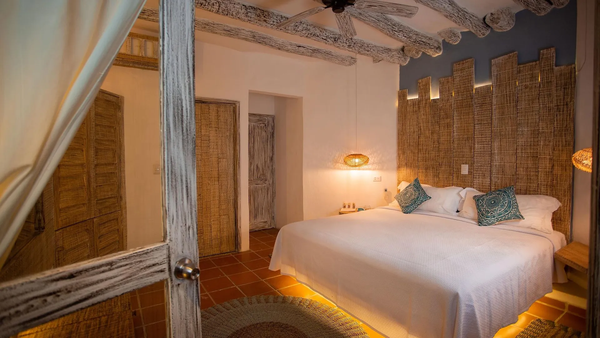 Holbox Dream Beachfront Hotel