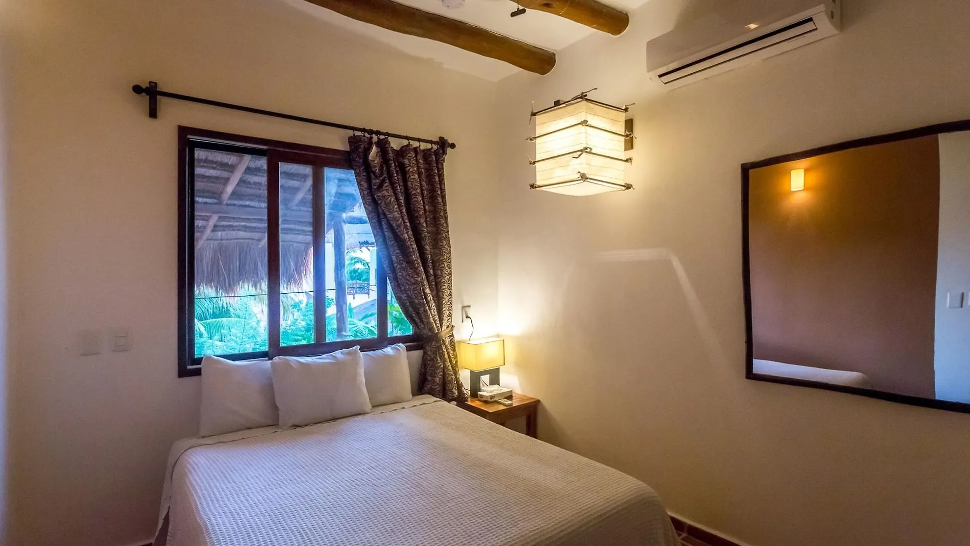 Holbox Dream Beachfront Hotel