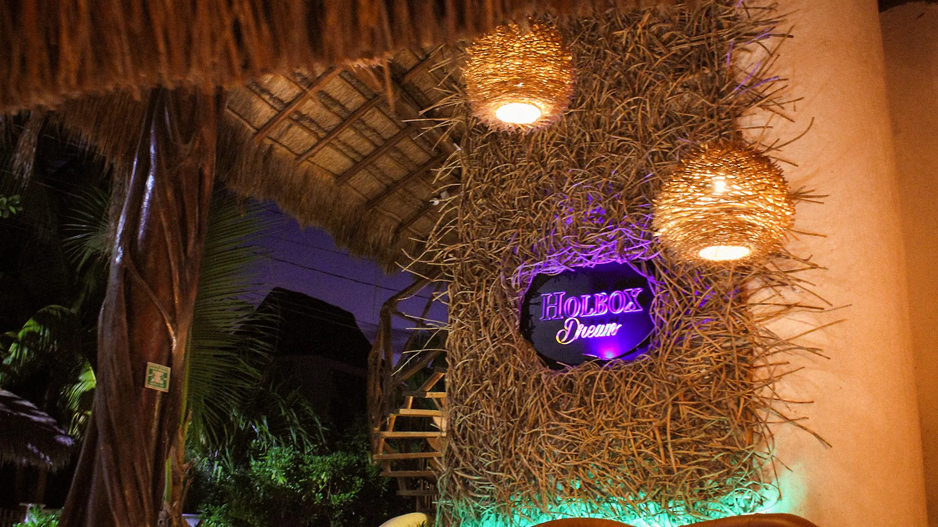 Holbox Dream Beachfront Hotel 3*,