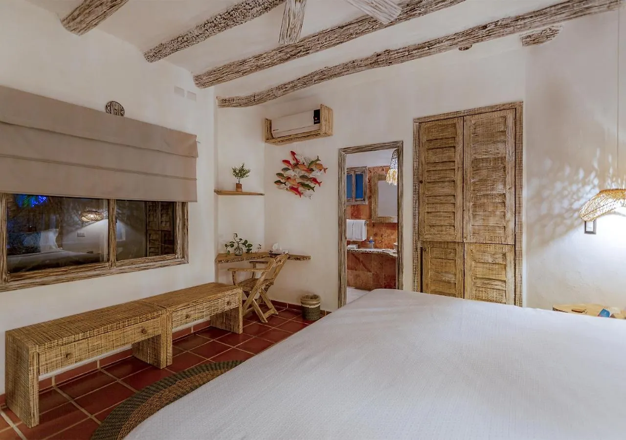 Holbox Dream Beachfront Hotel